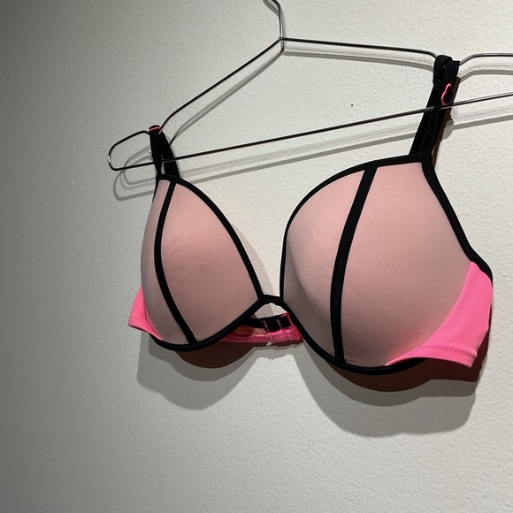 Victoria’s Secret Swim 36D Bring Pink Swim Top Y2K 2000’s Bathing Suit - Picture 5 of 10